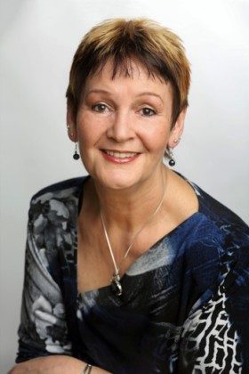 Sally Barnes, Portrait
